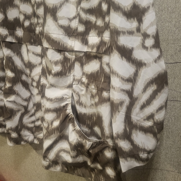 Zenergy By Chico's Light Weight Full‎ Zip Jacket Size 3/XL - Picture 5 of 8